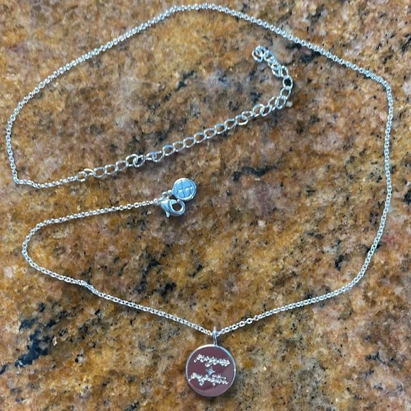 Bryan Anthonys~Progress & Perfection NEW-NBW beautiful silver necklace - Picture 5 of 8